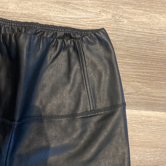 Wilfred Free Daria Faux Leather Leggings - Picture 9 of 11